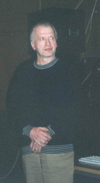 Antti Maasalo elõadást tart a 2001 -es fényszimpóziumon